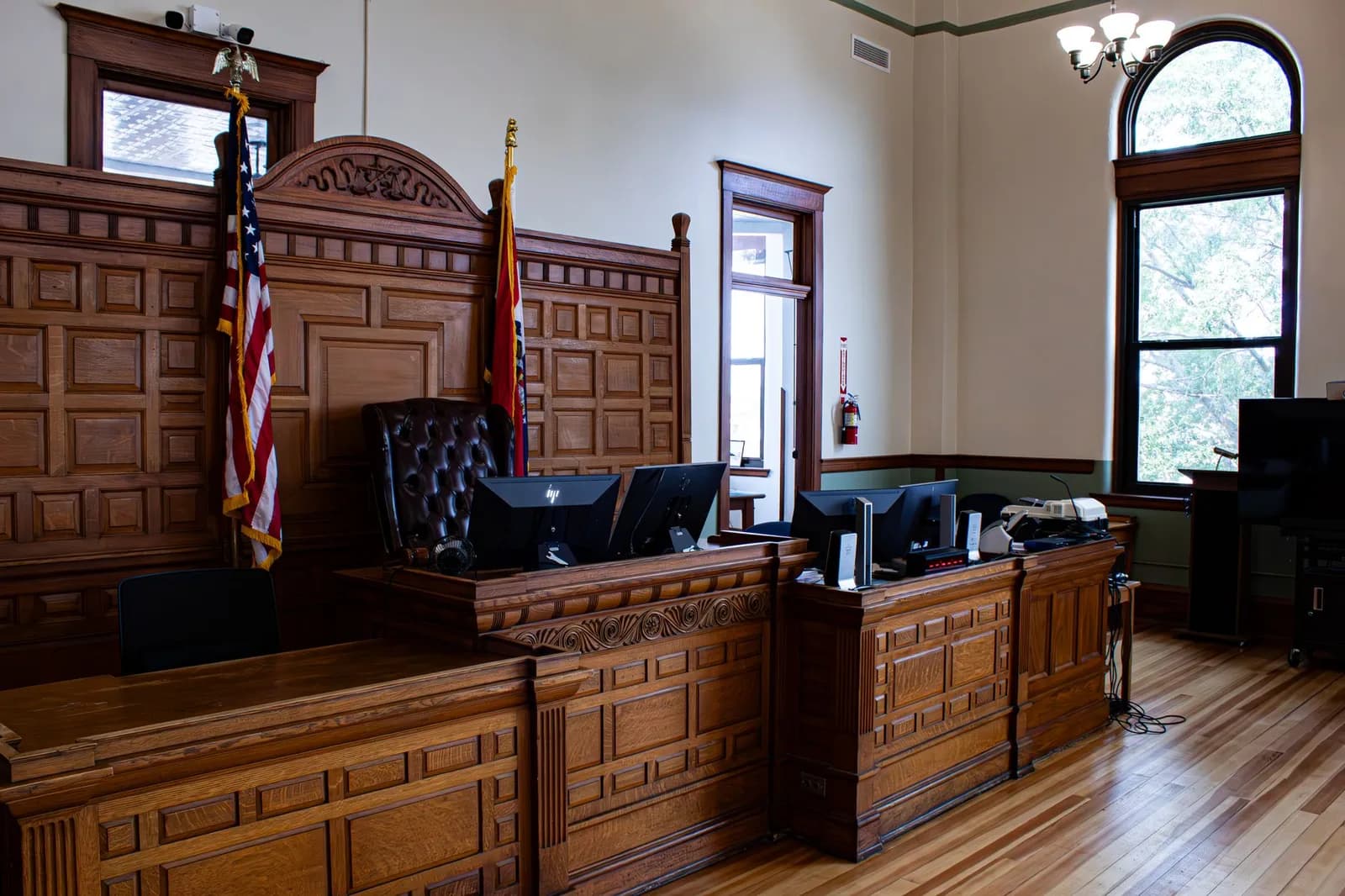 Dutch Prosecutors Move to Bankrupt Crypto Exchange Knaken